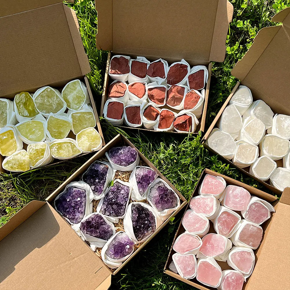 Customized Crystal Box Set Natural Healing Raw Crystal Clear Crystal Rose Quartz Citrine Red Jasper Gift Box