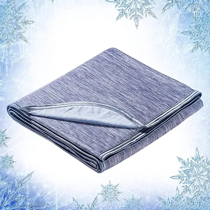 2021 Hot Sale in High Quality Cooling Blankets Japanese Q-max Summer Bedding Set