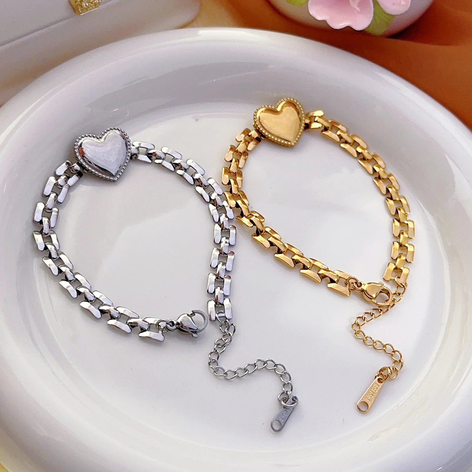 2025  Korean Heart Titanium Steel Heart-shaped Watch Strap Bracelet Thick Chain Simple Blank Heart Pendant Gold Plated Bracelet