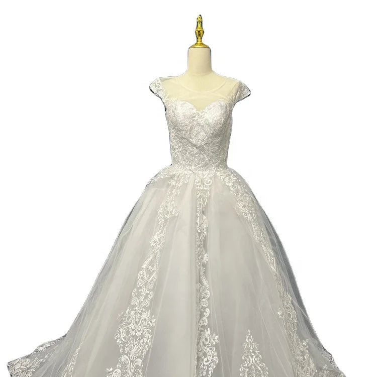 White Long Lace Wedding Dress Luxury Long Wedding Dress Modest Wedding Dress for Women 2023