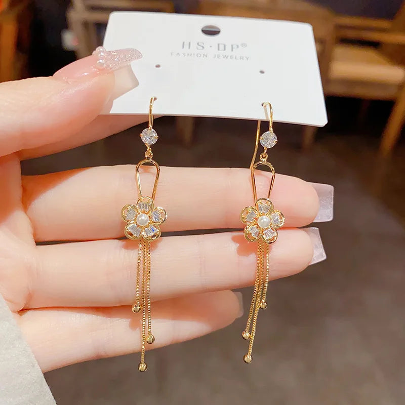 Light Luxury Real Gold Plated Hook Earrings Long Tassel Silver Earrings Rhinestone Crystal Flower Earrings for Women Girls