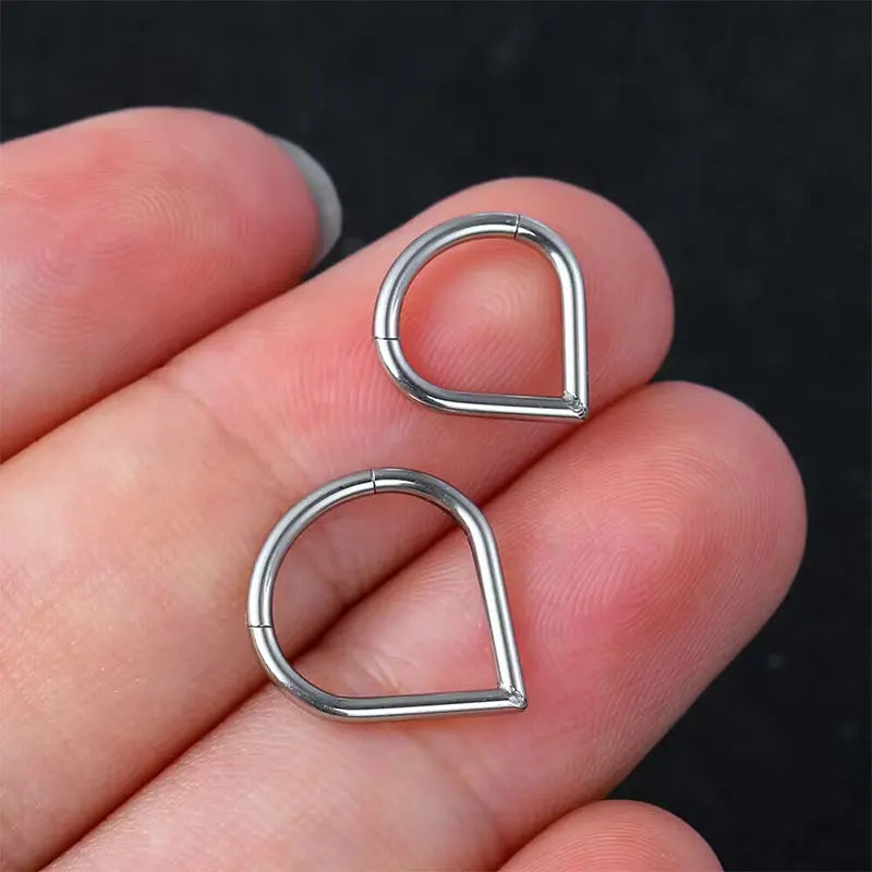 ASTM F136 G23 Titanium Children's Wedding Gift Party Heart Shape Geometric Seamless Hinged Segment Clicker Nose Ring