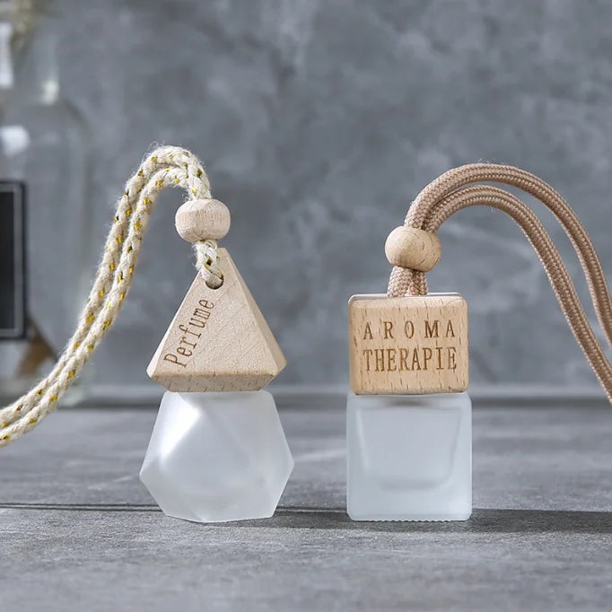 Hot Selling Car Perfume Bottle 6ml square Rhombic Rope Matte Frosted clear Essential Oil Glass Cosmetic Packaging