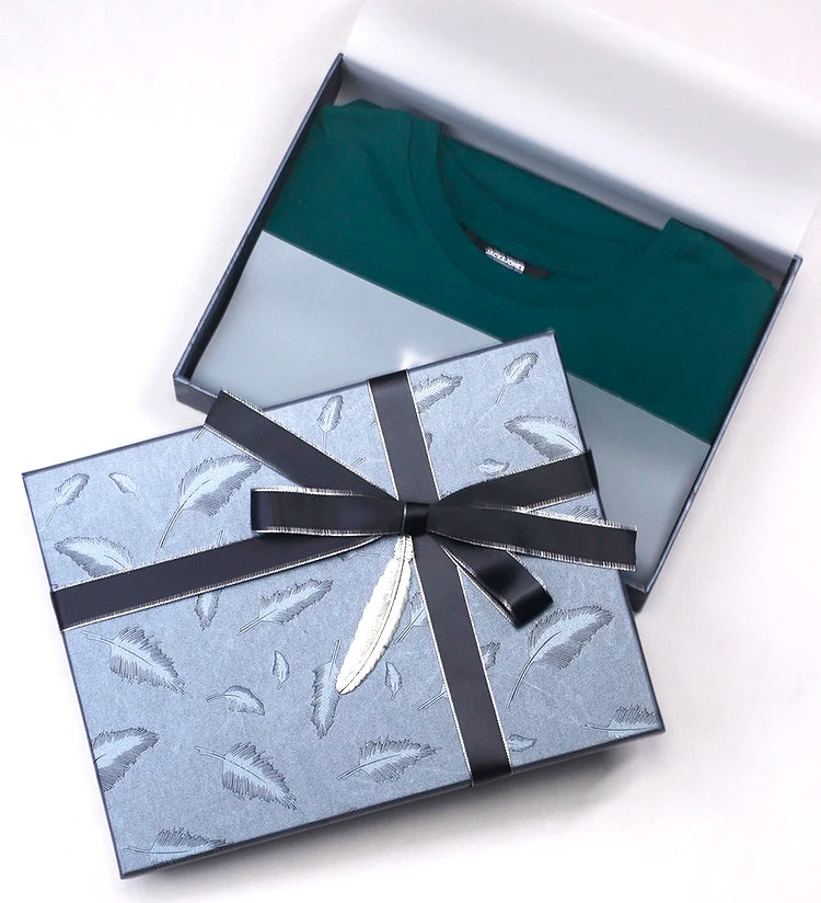 Custom Logo Printed Black Shipping Packaging for T-Shirts Embossed Paper Boxes for Clothes and Clothing for Socks