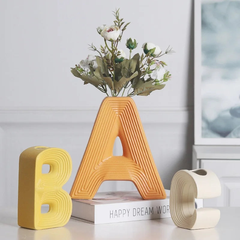 Colorful Creative Ceramic Letter Vases Entrance Ceramics for Weddings Decorative Ornaments for Desktop Floor Wedding Party