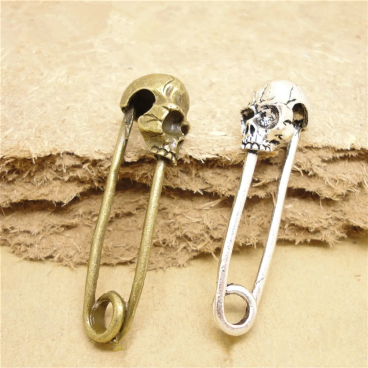 Vintage Antique Silver/Bronze Novelty Design Pin Brooch DIY Jewelry Findings 50*15mm
