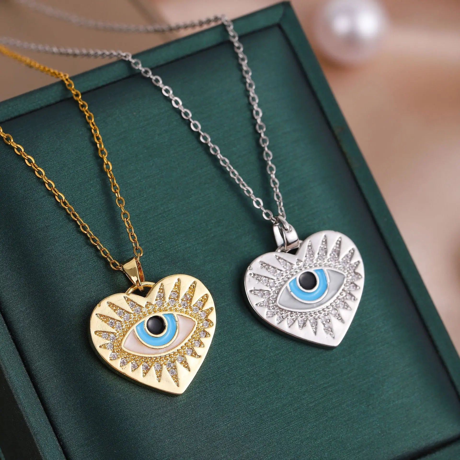 LC20260171 Wholesale Fashion Women Men Stainless Steel Lucky Turkish Devil Evil Eye Heart Pendant Chain Necklace