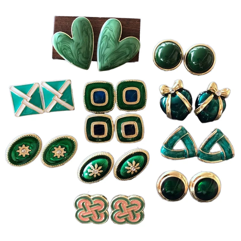 Green Round Love Heart Stud Earring Gold Flower Bow Earrings Square Triangle Oval Stud Earring for Women Jewelry Stud Earrings