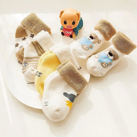 Wholesale 5 Pairs Cute Thick Terry Knitted Crew Socks New Born Infant Winter Warm Casual Socks Set Breathable for Boy or Girl