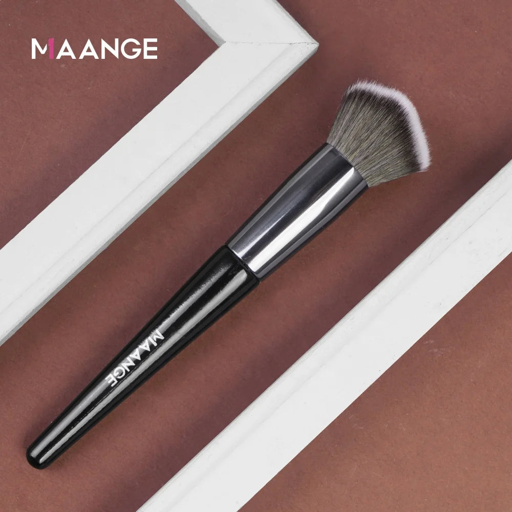 MAANGE Hot Selling Black Foundation Brush Good Quality Makeup Brush