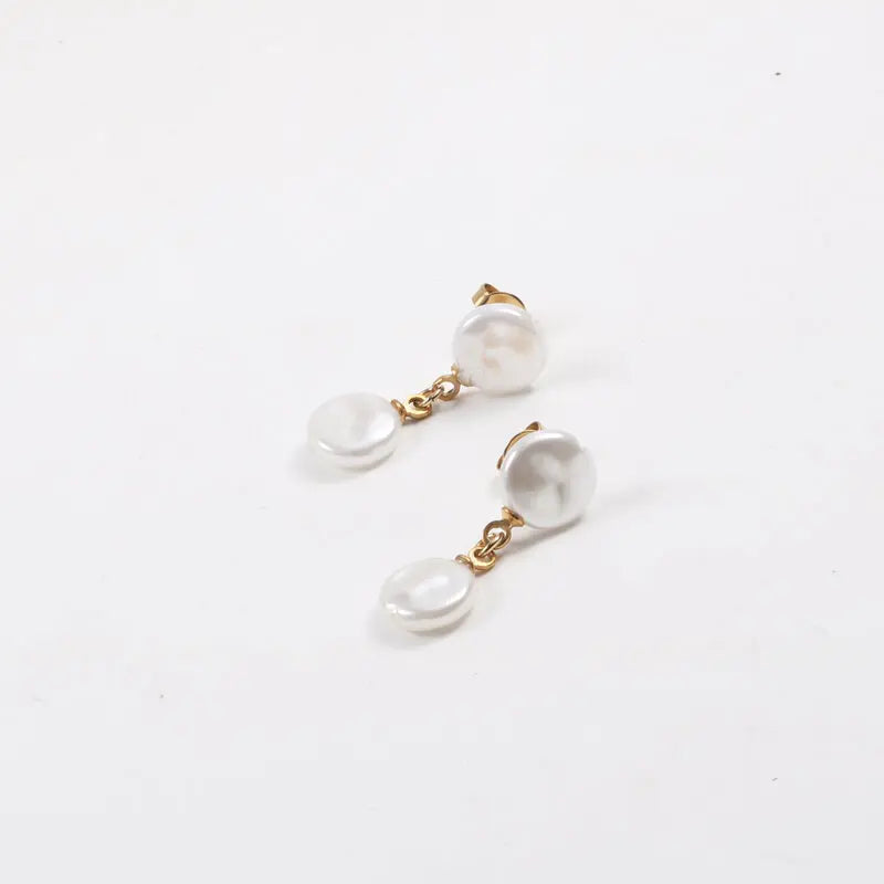 Fenny 18K Gold-plated Waterproof Elegant Irregular Flat Pearl Pendant Hoop Earring Wholesale Stainless Steel Ladies Jewelry