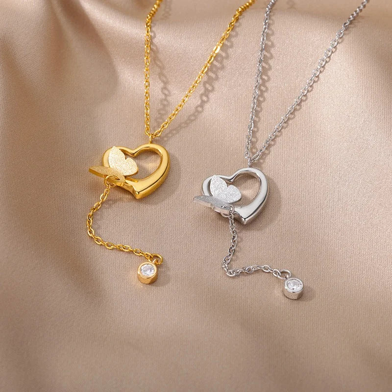 Dina Wholesale Women High Polishing 18K Gold Plated Heart Hollow Butterfly Charm Necklace Stainless Steel Jewelry