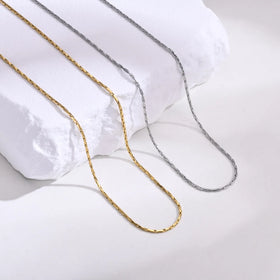 Trendy Dainty Delicate Collier Inoxydables Fashion Necklace Gold Plated Stainless Steel Thin Thread Women'S Neck Chain Wholesale