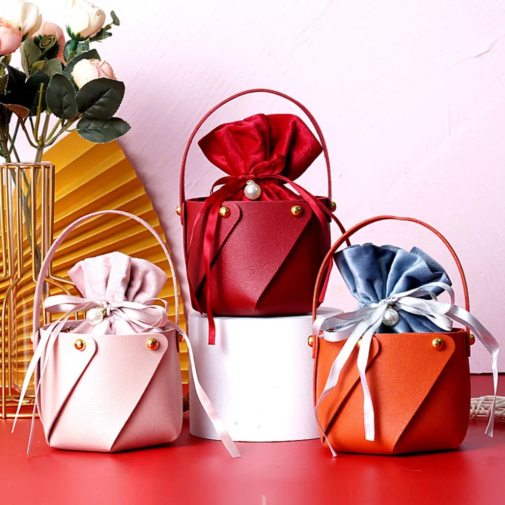 Gift Baskets in Bulk PU Leather Candy Baskets Sweets Candies Box Wedding Gifts for Guests Wedding Gifts for Guests Souvenirs