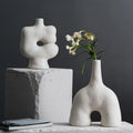 Nordic Abstract Irregularity Shape Porcelain Vase Sculpture Home Garden Decoration Modern Art Ceramic Statue for Room Outdoor
