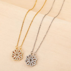 Lateefah OEM Heart to Heart Girl Leaf Necklace Love Folding Clavicle Chain 18k Gold Women Crystal Necklace