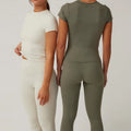 Custom Women Yoga Gym Legging Set Spandex Polyester Sportswear Outfit Activewear Fitness 2 Piece Crop Top and Solid Leggings Set