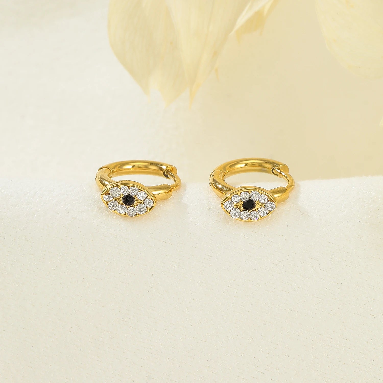 High-end Trendy European American Gold-plated Stainless Steel Stud Earrings Crystal Rhinestone Long-lasting Color Retention
