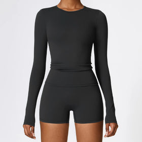 Women's Plus Size Breathable Active Wear Tops with Front Logo Four-Way Stretch Skinny Fit Long Sleeve Workout Clothing