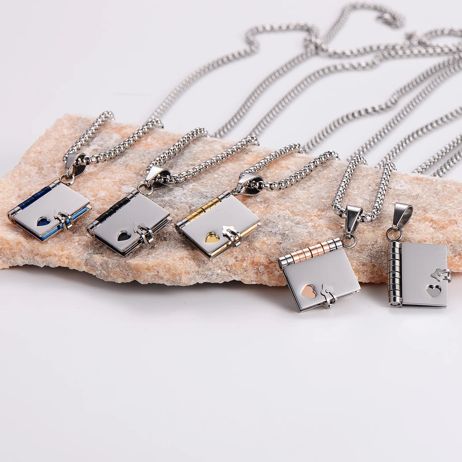 G3810 Stainless Steel Inspired Big Book Pendant Necklaces Locket Blank Engraving Open Close Heart Personalized Book Necklace