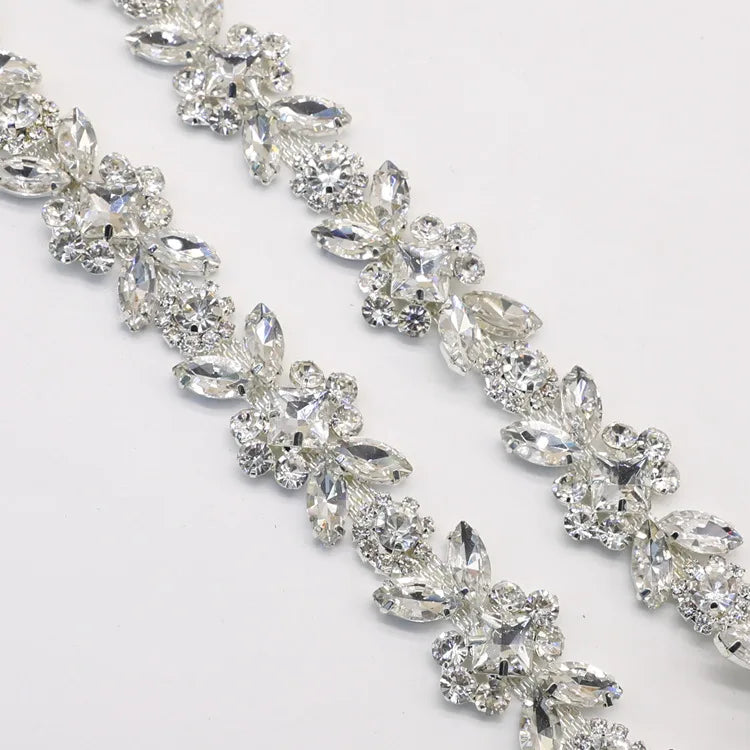 JFRC044 White Glass Crystal Butterfly Rectangle Bow Trims Ribbon Silver Rhinestone Chain Diy Shoes Bags Clothes Decoration Acces