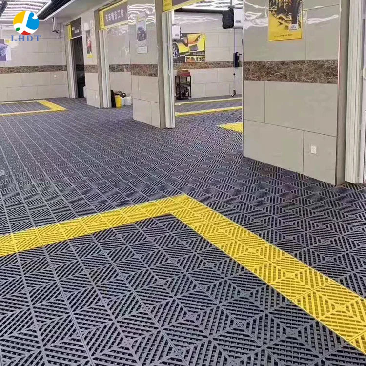 Modern Style Interlocking Sports Garage Court Floor Decking Waterproof Indoor/Outdoor Multi-Tile for Courts Made Durable PP