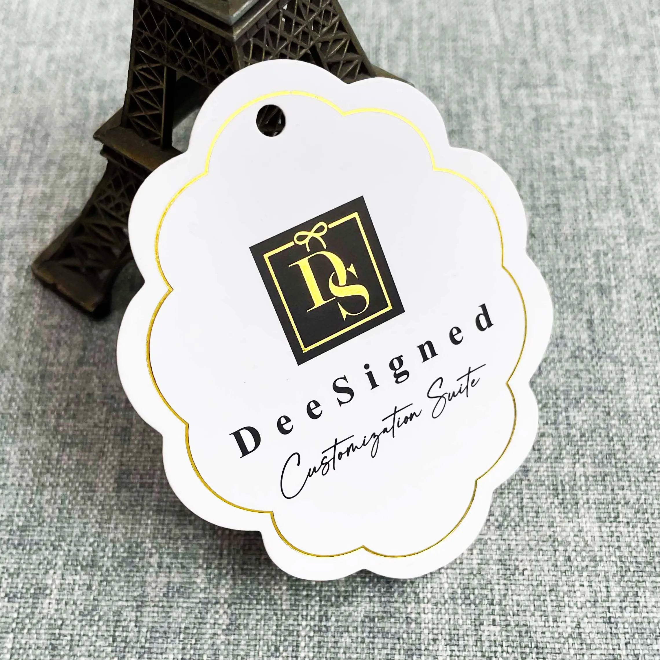 Factory Die Cut Custom Shape Hangtag Printing with String Widely Use Garment Apparel Sock Golden Foiling Paper hang Tags