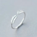 New Cute Design S925 Sterling Silver Elegant Enamel Leaf Finger Ring Women J6680