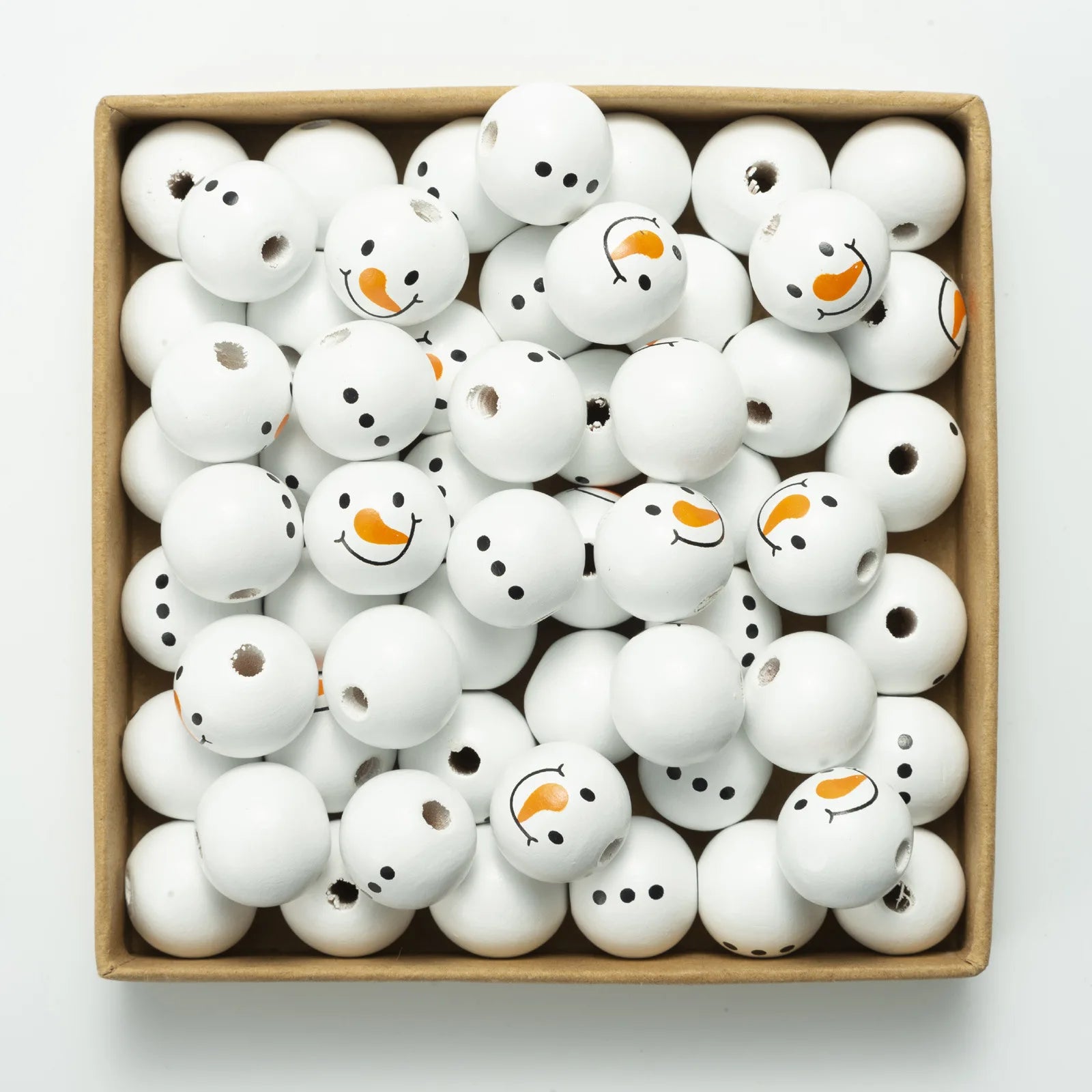Wholesale Handmade Loose Beads Snowman Christmas Decoration Round Wooden Beads for Crafts