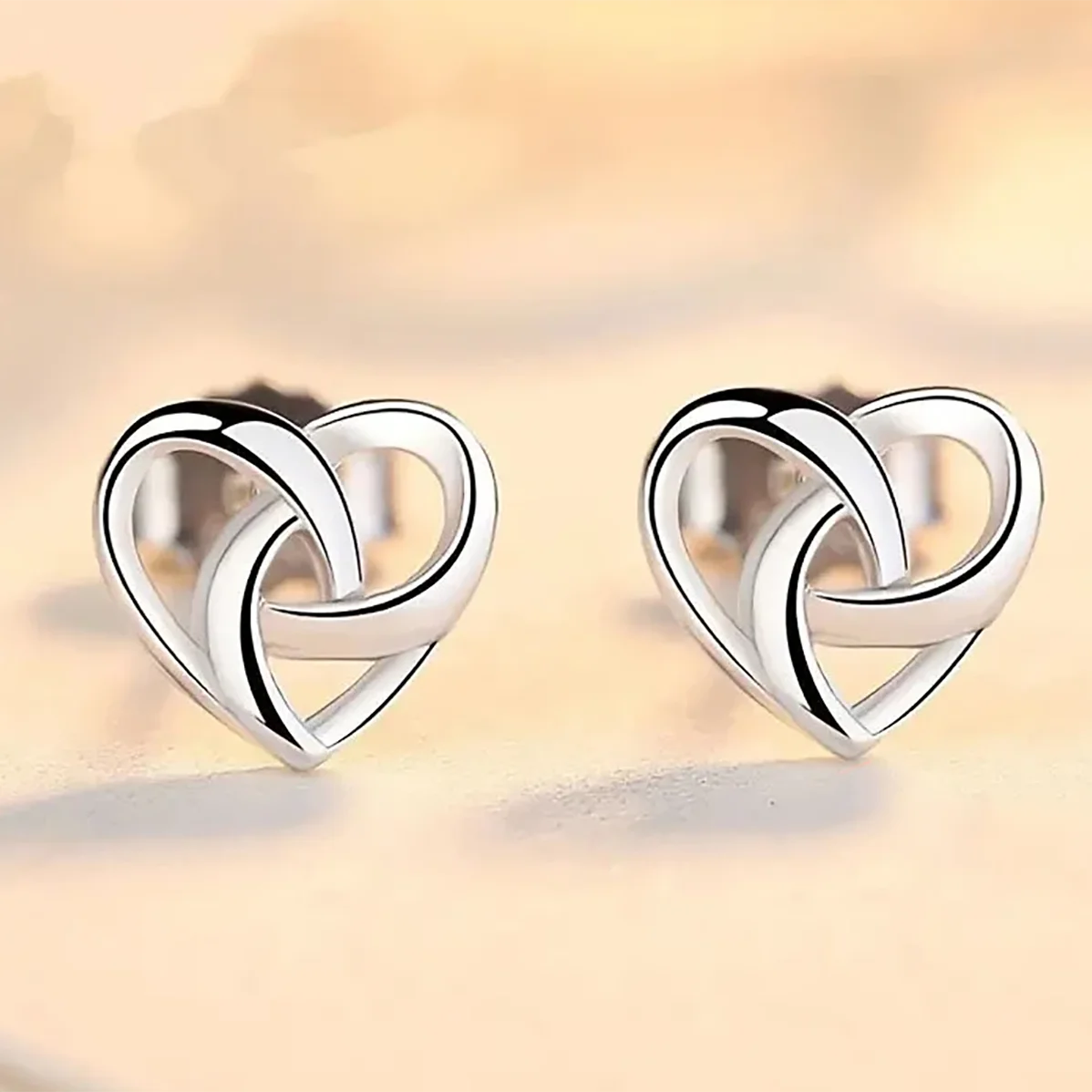 Huitan S925 Minimalist Style Heart Hollow Design Earrings 925 Sterling Silver Wedding Engagement Stud Earrings for Women Jewelry