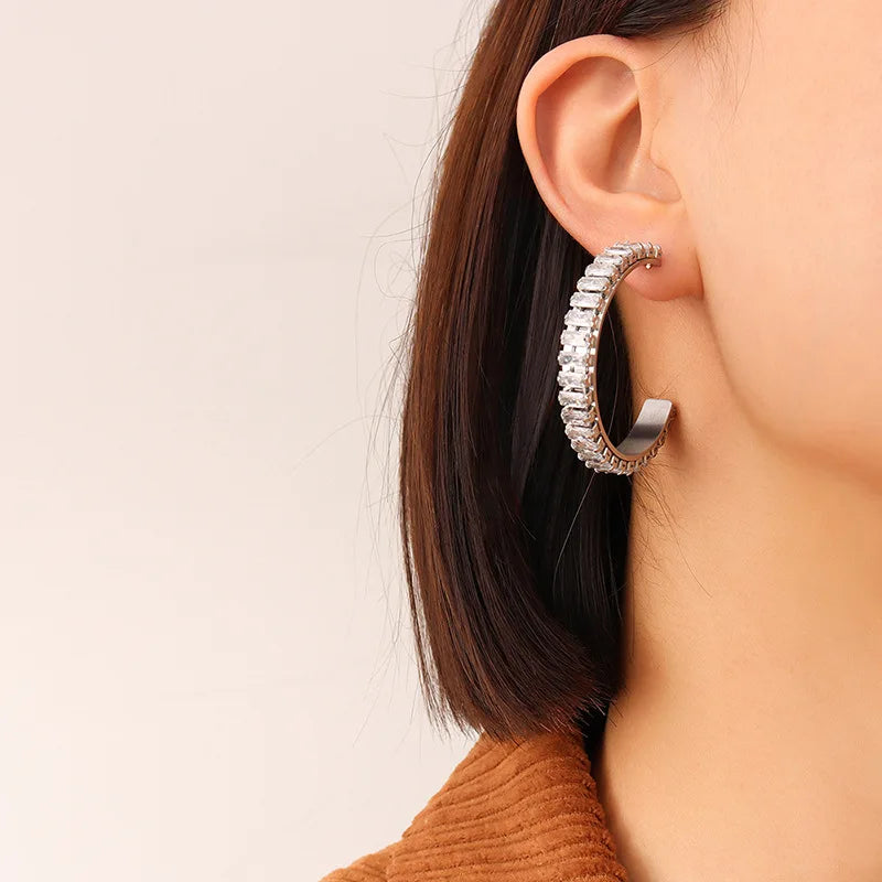 Minimalist Titanium Steel 18K Gold Stainless Steel  Exquisite Clear Zircon C Shaped Hoop Earrings