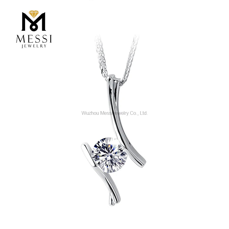 Messi Gems  Trendy  Lady Necklace 18K Gold Jewelry Moissanite Pendant Necklace