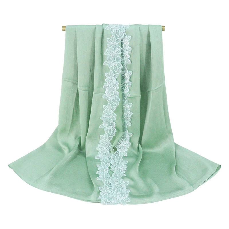 High Quality Factory Wholesale Malaysia New Scarf Crepe Satin Ruffles Hijab Lace Trim Scarf