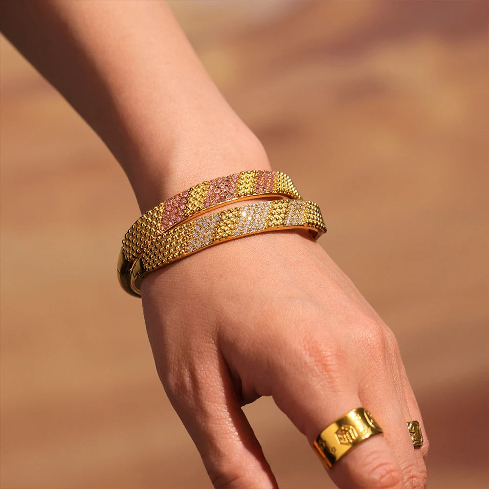 High End Geometric Inlaid Zircon Buckle Bracelet PVD 18K Gold Plated Jewelry Stainless Steel Bangle Bracelet