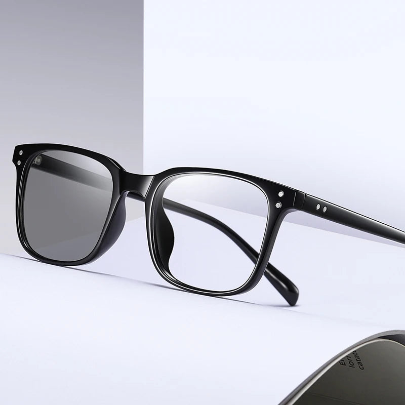 Classic Style Blue Cut Transition Glasses Frame UV400 Photochromic Eyeglasses Eyewear for Men Ready Stock