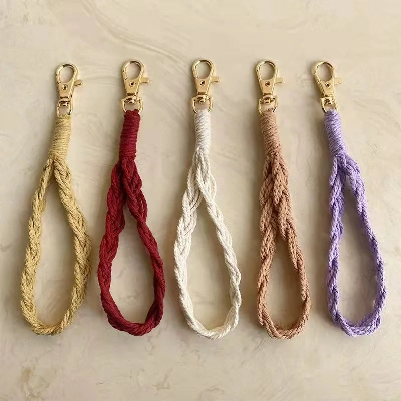 14cm Length China Goods Wholesale Handmade Crystal Carabiner Keychain Rope Tassels Cotton Thread Weave Bag Charm