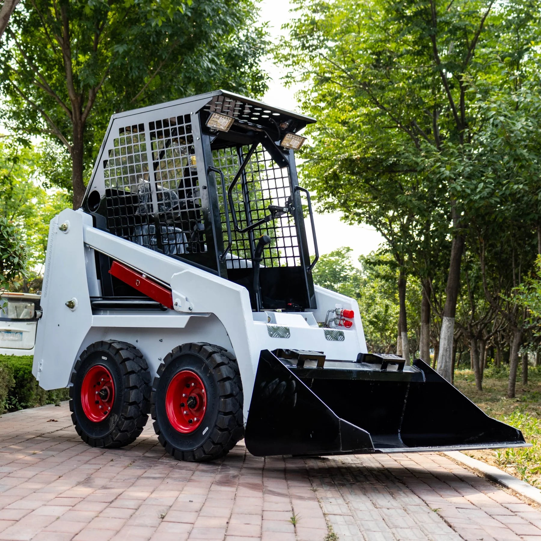 EURO5 EPA Certified Small Skid Steer Front Mini Skid Steer Loader Wheel Type Mini Skid Loader Factory