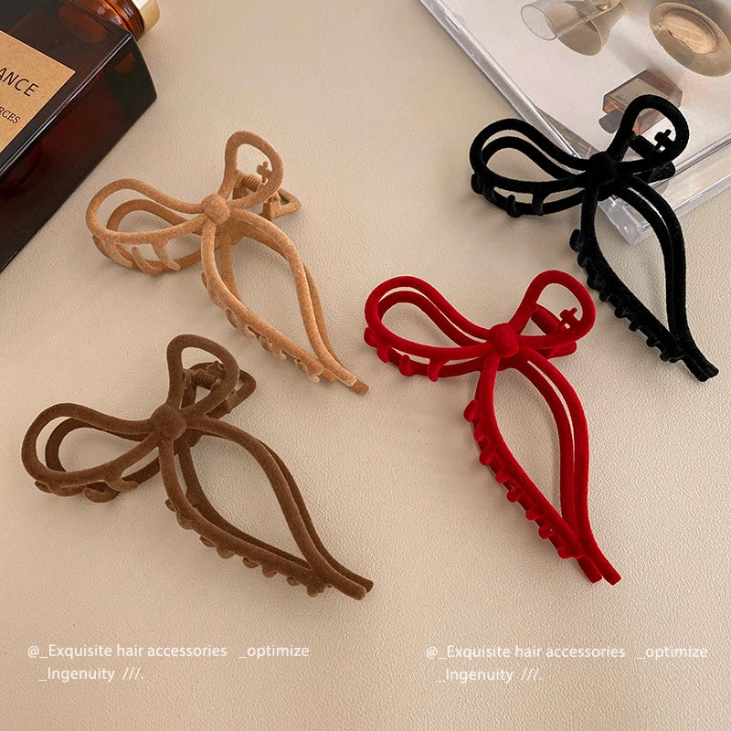 Flocking Metal Luxury Large Hair Claw Clips 2023 Bulk Fall Winter Furry Big Fancy New Latest Hair Claw Clips Women