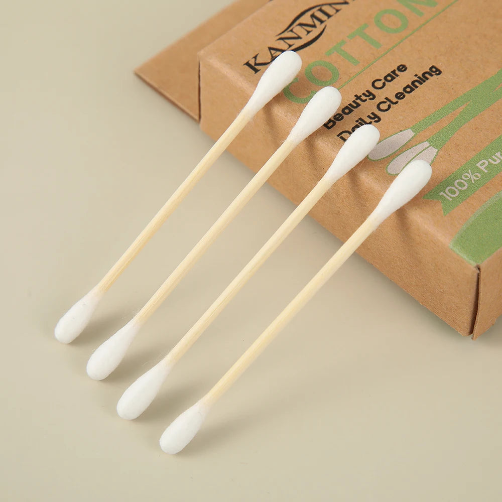 Compact 100pcs Aircraft Hole Hang Card Bamboo Stick Cotton Buds with Kraft Paper Box for Convenient Storage