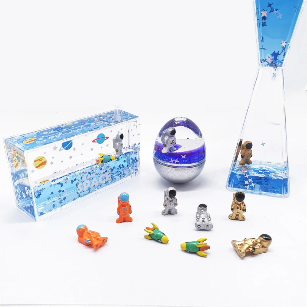 Hand Painting Mini Astronaut Figure Mysterious Space Man Customized 3D Resin Floaters