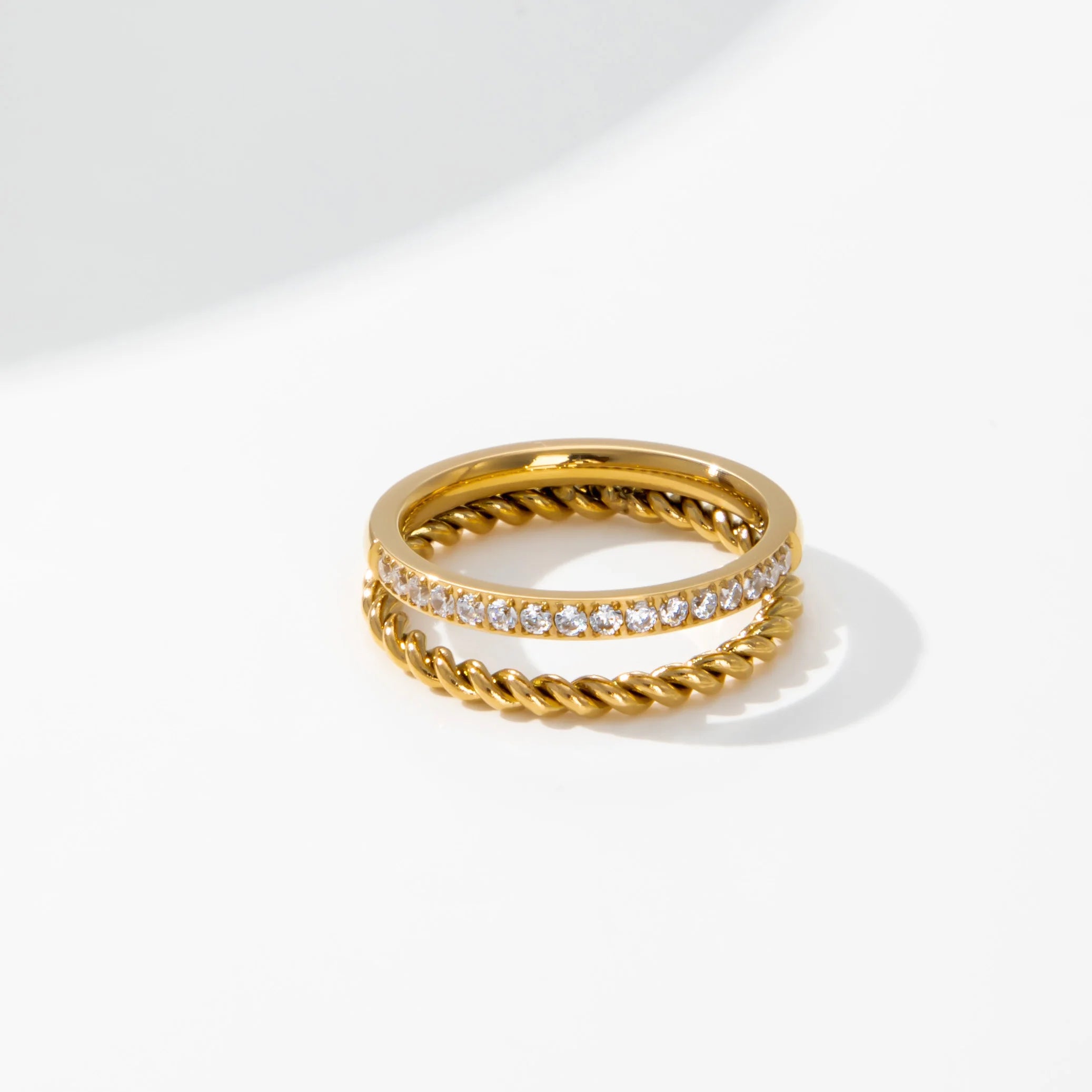 YF3428 New Vintage Trendy Waterproof Jewelry 18k PVD Gold Plated Stainless Steel Palace Double Layer Twist 5A Zircon Ring