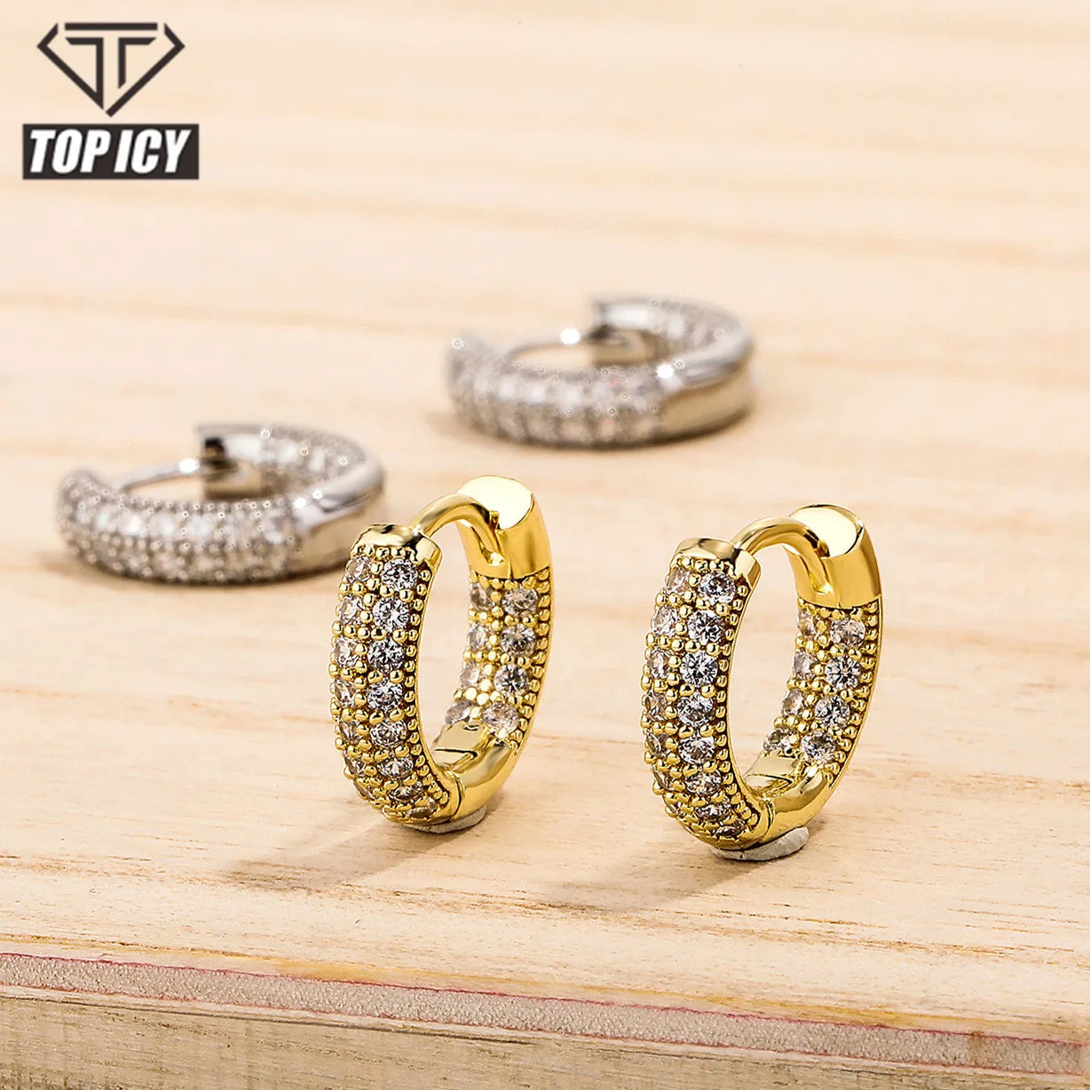Top Icy Luxury Design Iced Out Diamond Stud Gold Plated Cubic Zircon Cute Earrings for Women Fine Jewelry Studs