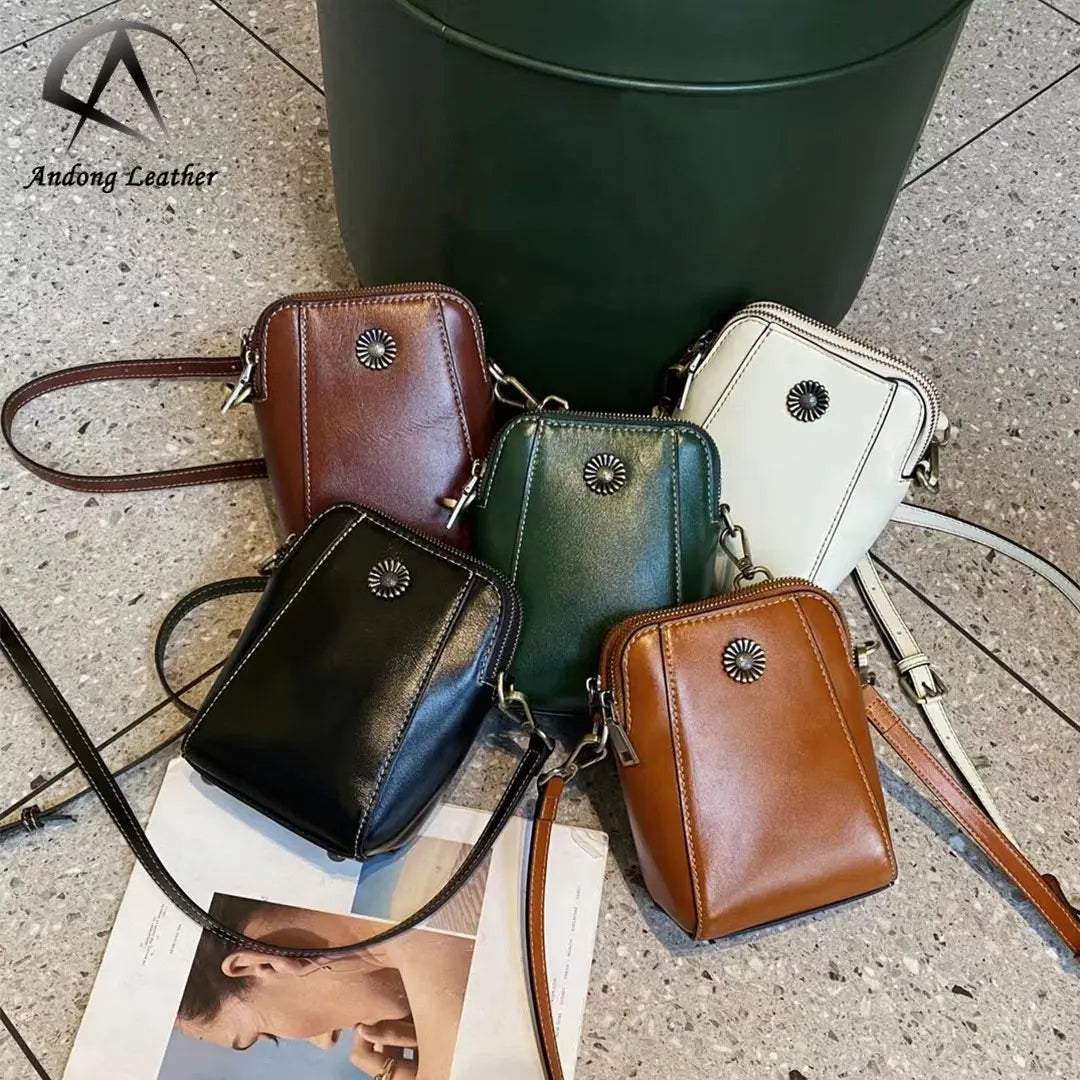 Andong Leather Phone Bag for Women Genuine Cow Leather Rivet Bottom Stand-up Shoulder Crossbody Bag Fashion Small Square Bag9939