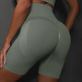 Seamless Knitted Peach Breathable Yoga Pants Running Fitness Sports Shorts for Women