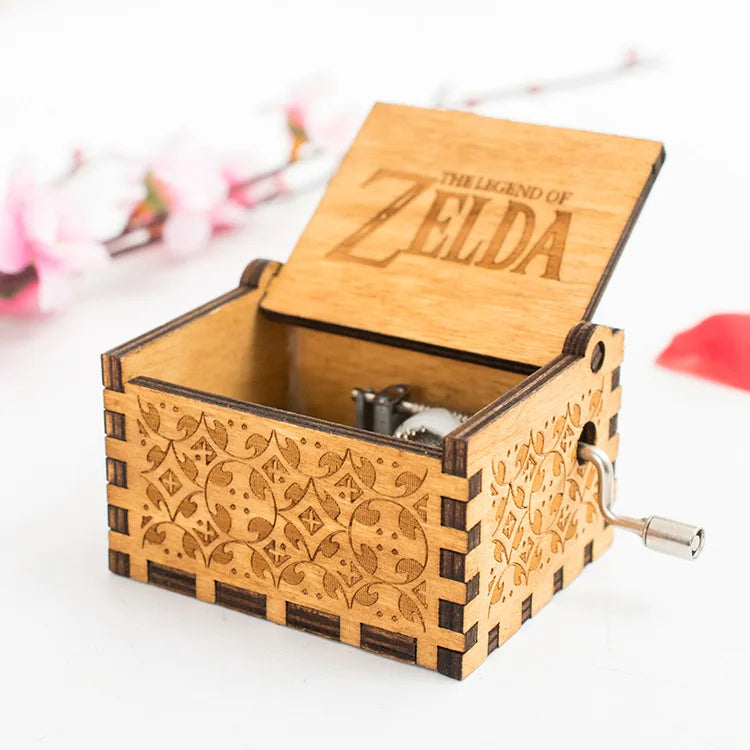 Hand Cranked Small square Wooden Craft Piano Clockwork Music Toy Fly Box Gifts Crafts Wood