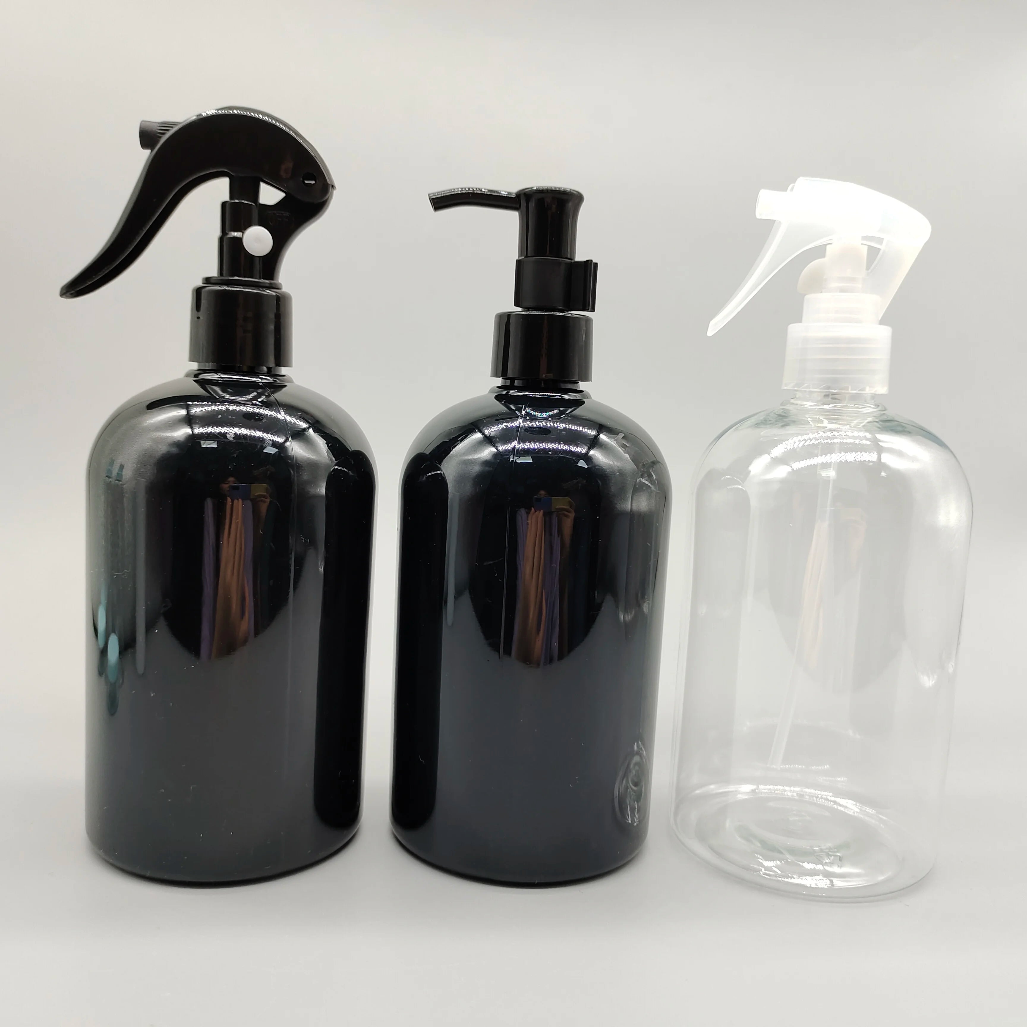 Hot Sale 500ml PET Black Plastic Mist Spray Bottle Trigger Pump Lotion Pump Screen Printing for Skin Care Serum Shampoo