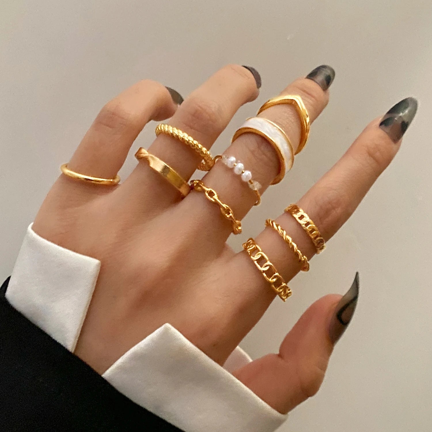 Hot Selling Twist Chain Finger Resin Rings Set Gold Plated Open Pearl Rings for Women Jewelry