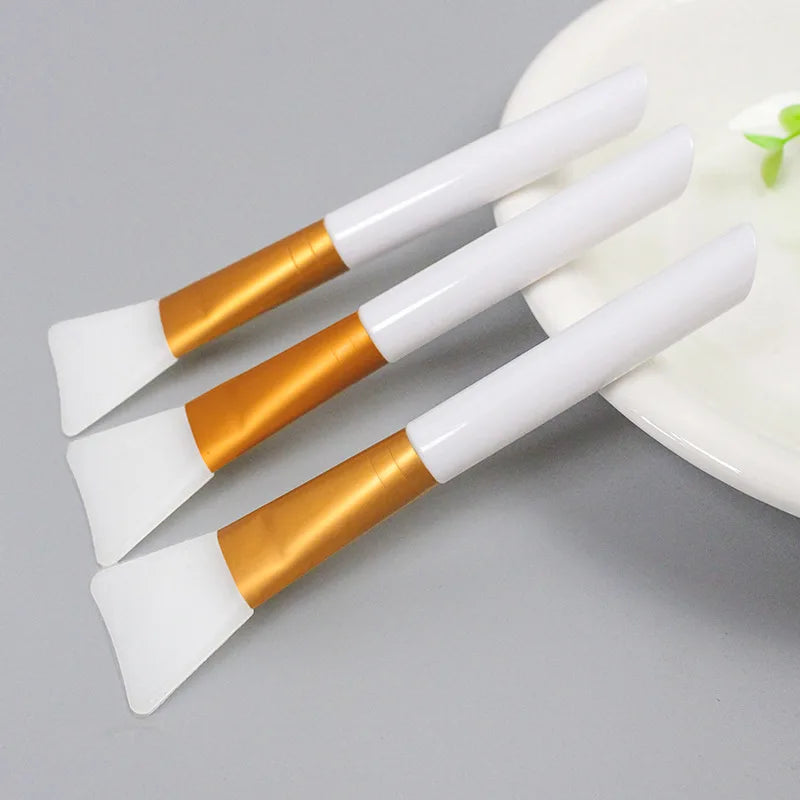 Gmagic Flexible Nylon Hair Double Head Face Mask Brush Silicone Face Mask Brushes Facial Mask Applicators for Beauty