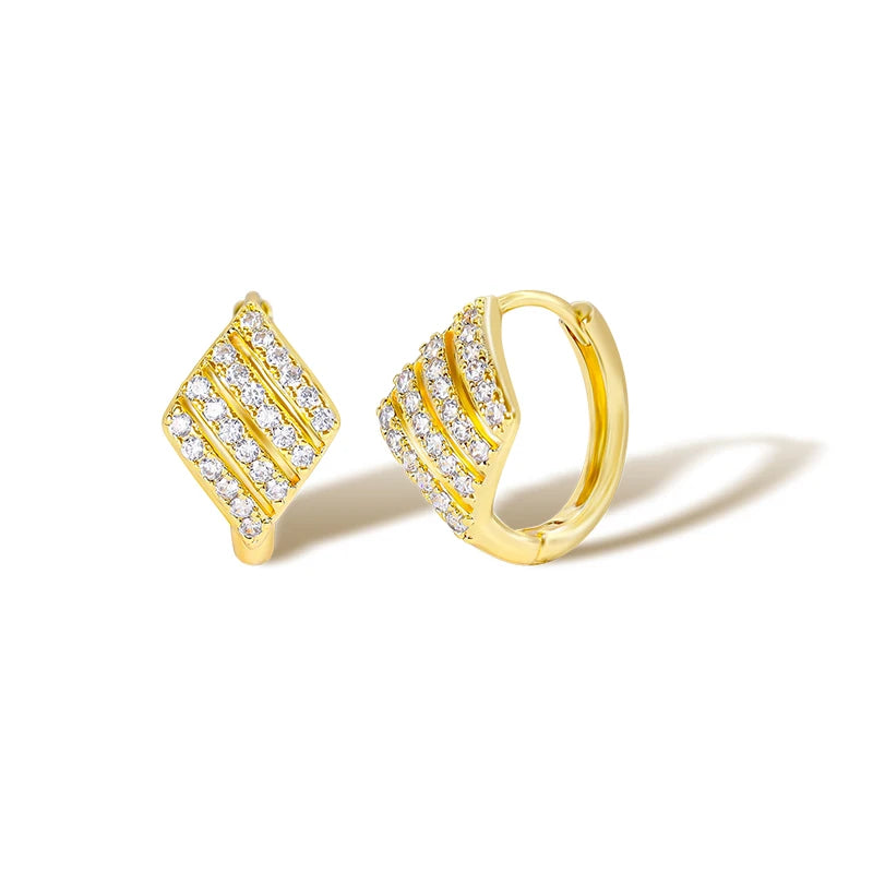 Wholesale Fashion Brass 18k Gold Plated Pave Cubic Zirconia Huggie Hoop Earrings for Women