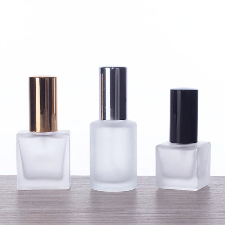 Refillable 10ml 15ml Square or Round Mini Frosted Glass Perfume Bottle with Fine Mist Spray Top